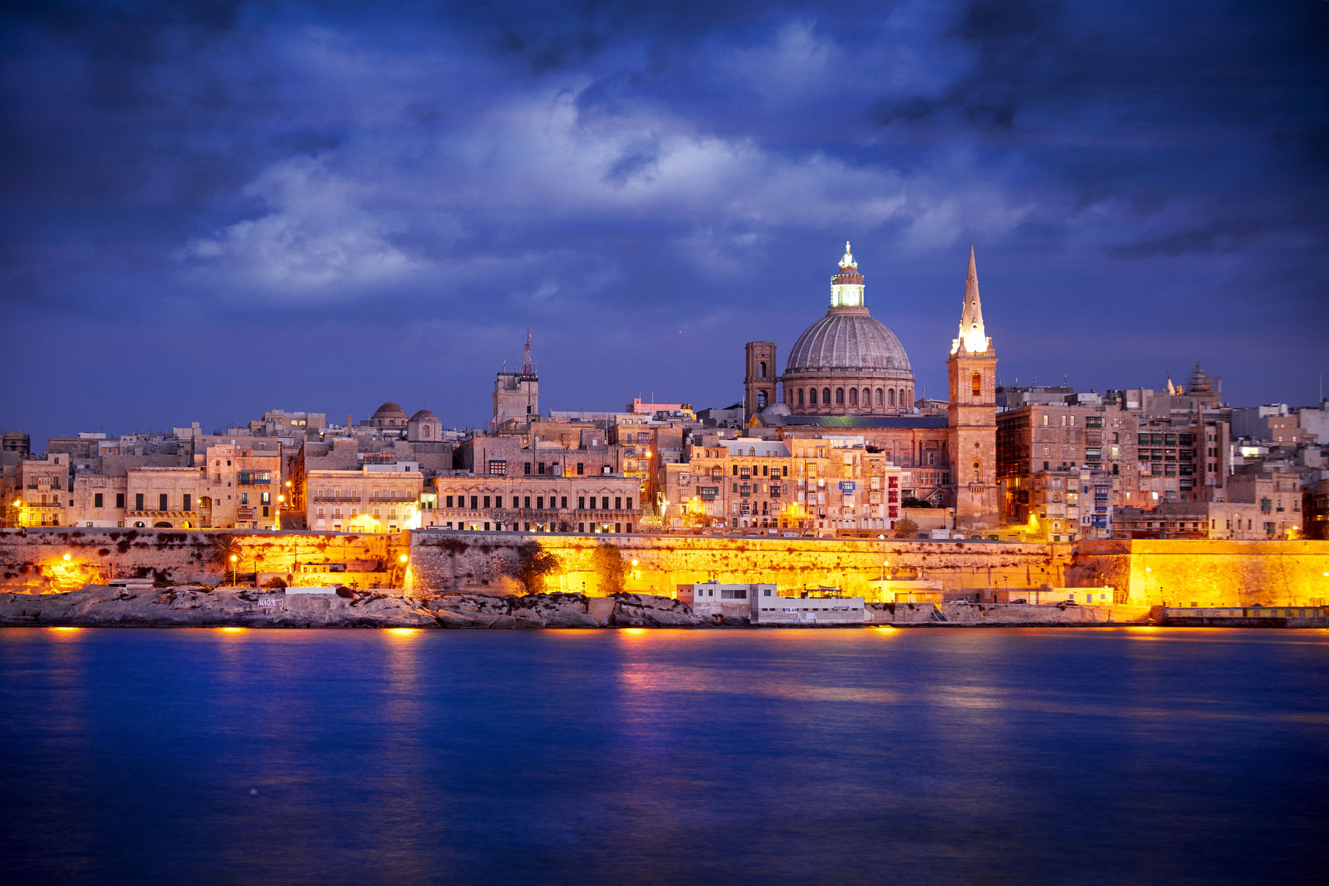 malta gallery 5 zainetto verde.jpeg